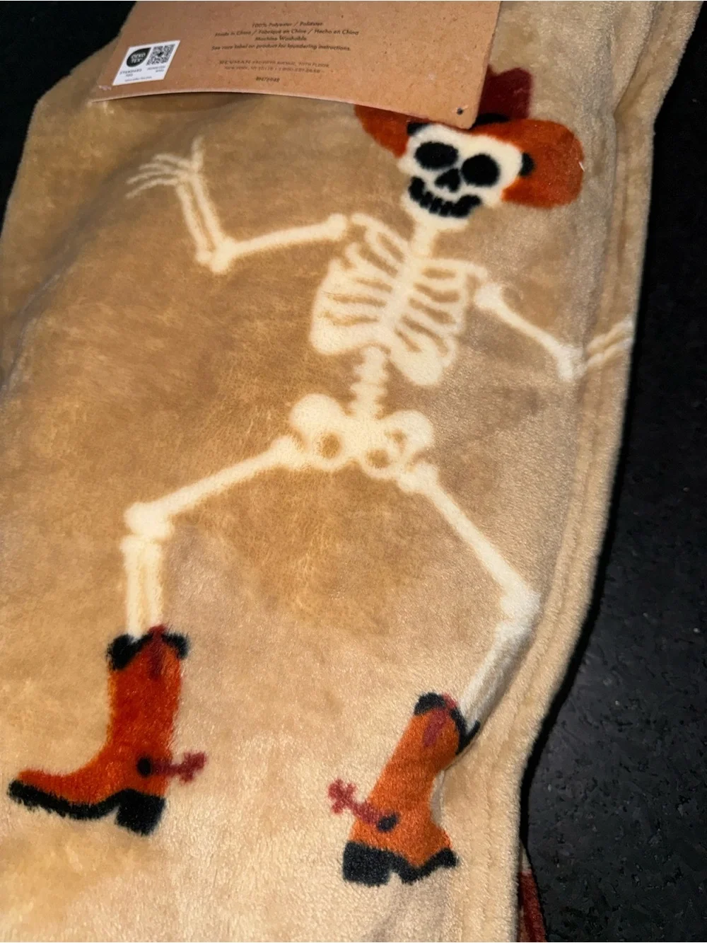 NEW Wrangler OVERSIZED Throw 60x70” Western Cowboy Skeletons Cowboy Boots & Hat